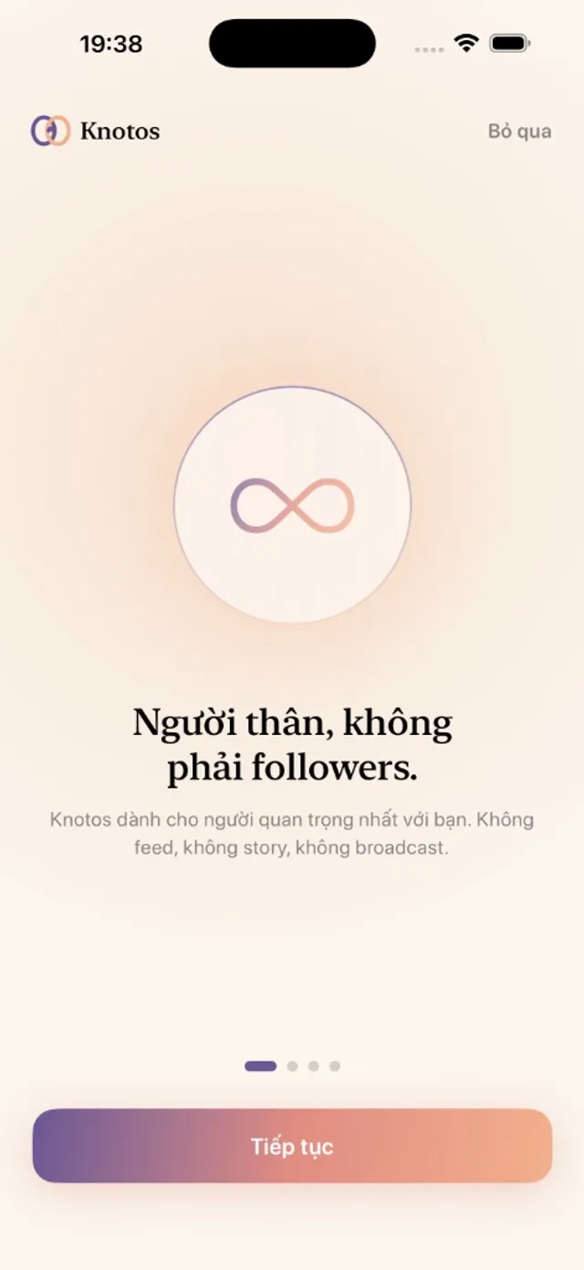 Knotos onboarding screen